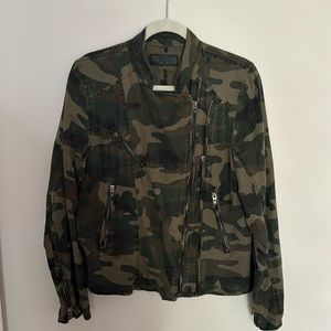 Blank NYC camo jacket. Stylish, size medium